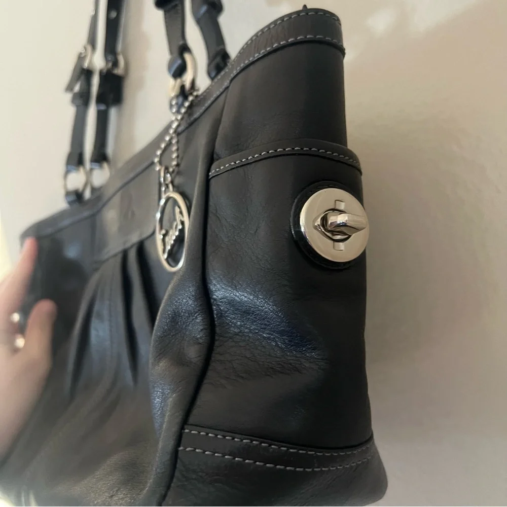 Coach Pleated Gallery East West Tote - Picture 5 of 12